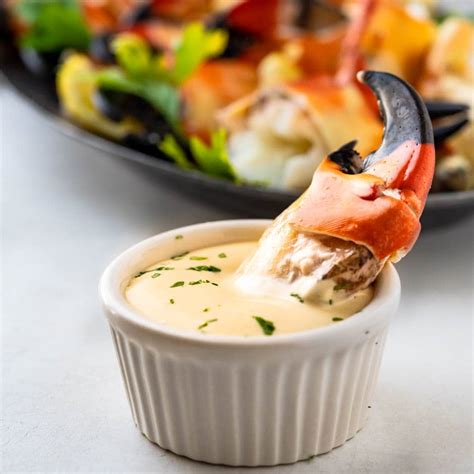 Florida Stone Crab Claws With Mustard Sauce A Florida Tradition