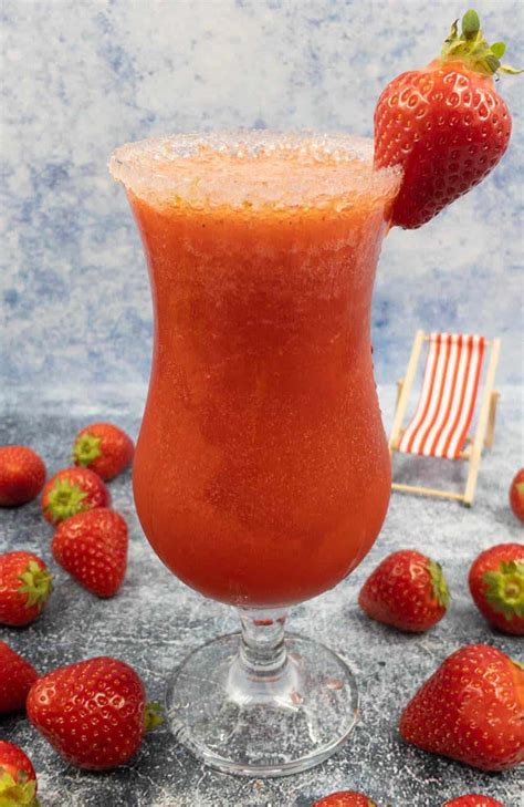 The Best Strawberry Daiquiri Mocktail Splash Of Taste Vegetarian