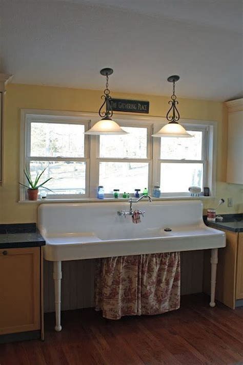 If you have small kitchen space. Small farmhouse sink - Vintage kitchen sink - Farmhouse ...