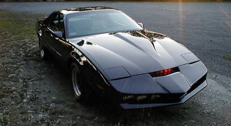 This Guy Has Made A Replica Of Kitt From Knight Rider Sick Chirpse