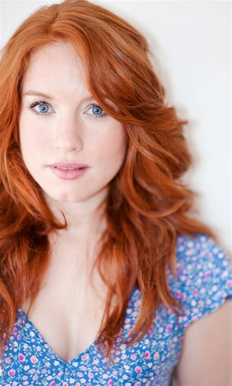Actresses With Red Hair And Blue Eyes Simple Fashion Style