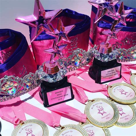 pin by lauren 👑💎🌹🌴🌺 ️ ♌️ on pageant crowns trophies pageant crowns dance awards pageant
