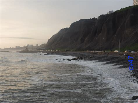 Lima Perú Limas Cliffs Puedes Conocer Más Sobre Perú Ent Flickr