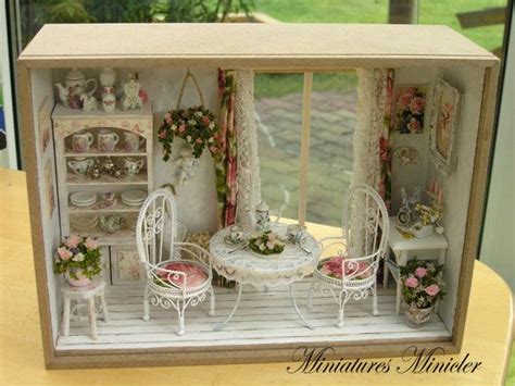 Dollhouse Roombox Miniatura Sentado Nook Por La Ventana Francesa