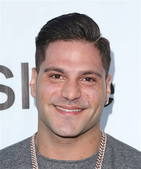 Ronnie sits at his computer grinning like a moron. Ronnie Ortiz Magro Haircut - Best Haircut 2020