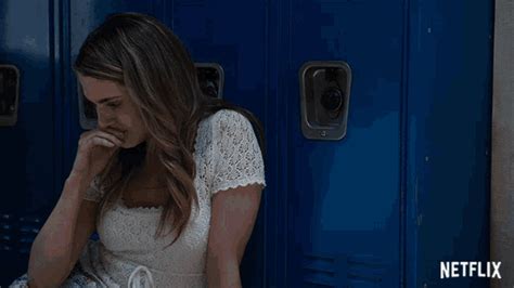 Crying Chloe Rice Gif Crying Chloe Rice Anne Winters Discover And Share Gifs