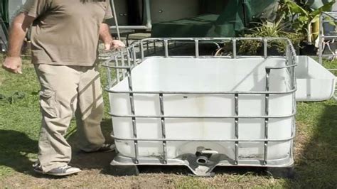 Ibc Tote Aquaponics Construction Aquaponics Aquaponics Fish