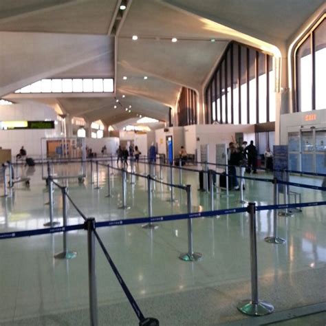 Terminal C Airport Terminal In Newark