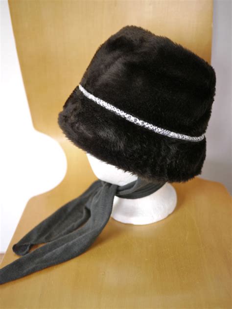 Vtg 1950 60s Faux Fur Winter Bucket Cloche Hat W Chin Tie Usa Union