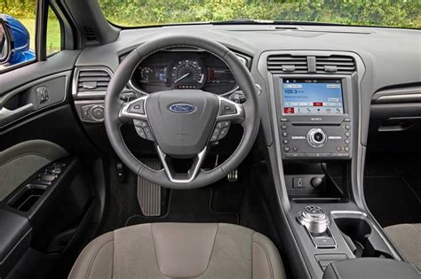 Ford Fusion Se 2022 Interior