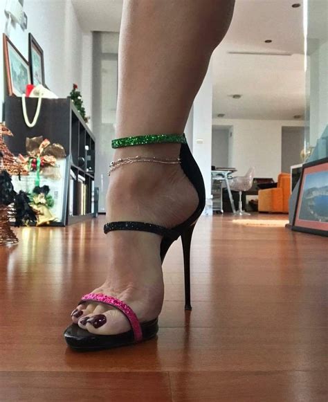 Pin On Sexy Feet And Stiletto Sandals