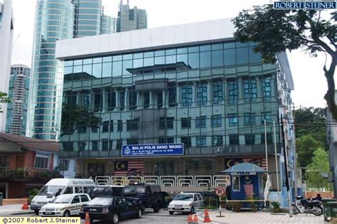 Veya alternatif olarak, masjid balai polis dang wangi yakınındaki en yüksek puan alan oteller arasından seçiminizi yapabilirsiniz. Balai Polis Dang Wangi Phone Number - malayrucu