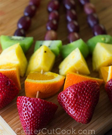 Rainbow Fruit Kabobs Recipe