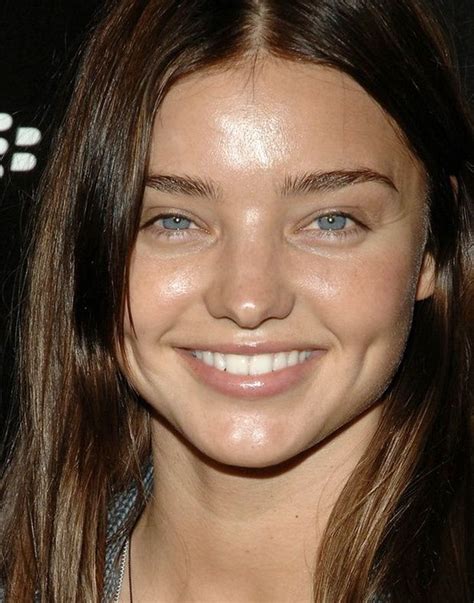 These Are The 10 Most Beautiful Women In The World Without Makeup 38870
