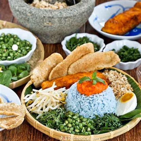 Siapa sangka, punya banyaknya kedai makan dan tempat makan menarik yang ada di kota bharu. Ya allah api... - Ayang Cafe cafe sarapan pagi di kota Bharu