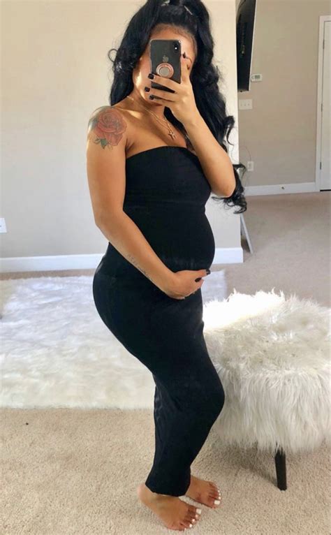 Pregnant Black Girl Pregnancy Outfits Aaliyah Strapless Top Black