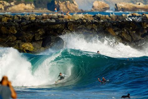 California Surfing: Discover the Best Places to Catch Waves
