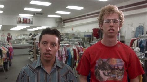 Years Later The Napoleon Dynamite Duo Is Still Hanging Out In Viral