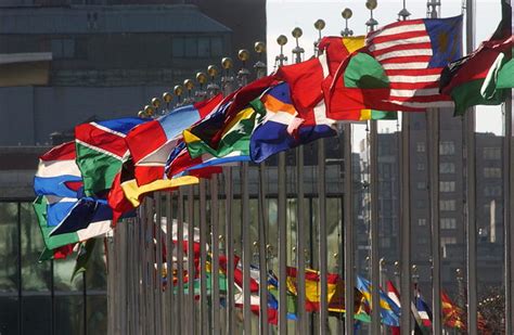 United Nations Headquarters Flags Of Member Nations Flying Flickr
