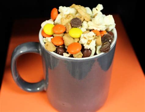 6 popcorn recipes that ll up your netflix game popcorn recipes easy recipes tv food