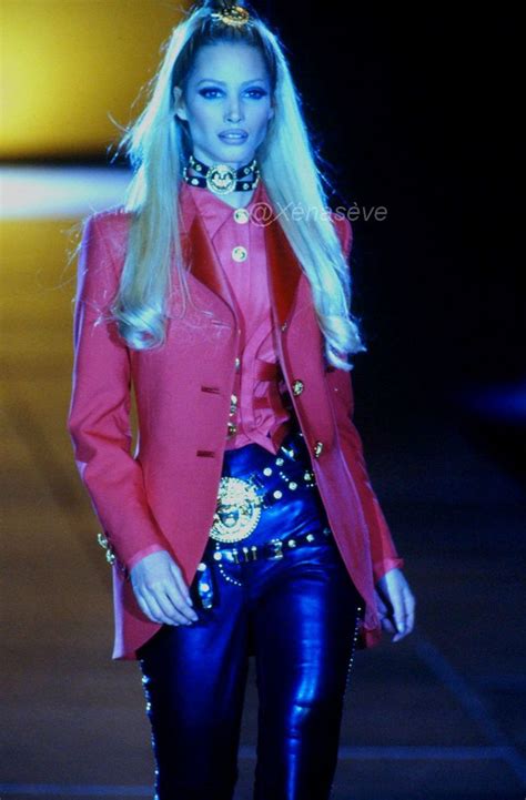 Christy Turlington Walked For Gianni Versace Couture 1992 Fashion