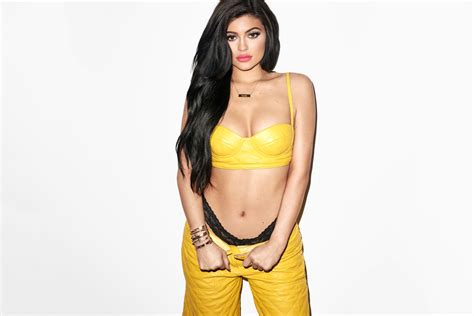 Kylie jenner sexiest and hottest moment of 2016! Kylie Jenner PUMA Ambassador | HYPEBEAST