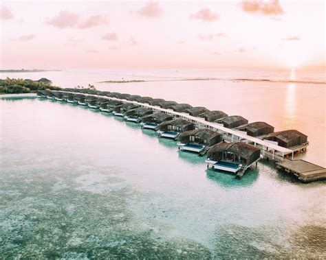 The Best Islands And Resorts In The Maldives The Maldives Lisa Homsy