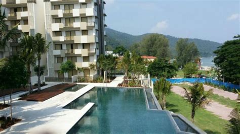 Batu ferringhi, pulau pinang, malásia. Superior Beachfront Suite at By the Sea Penang ...