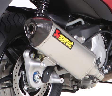 The streets has it come to this? Akrapovic Exhaust S-PI3SO3-HRSS for Piaggio MP3 125/250 ...