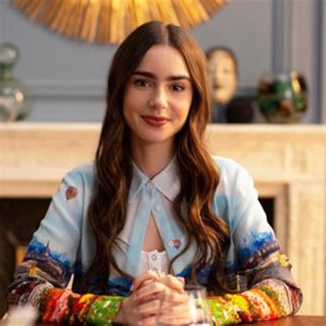 Lily Collins Reacts To Emily In Paris Golden Globe Nominations E