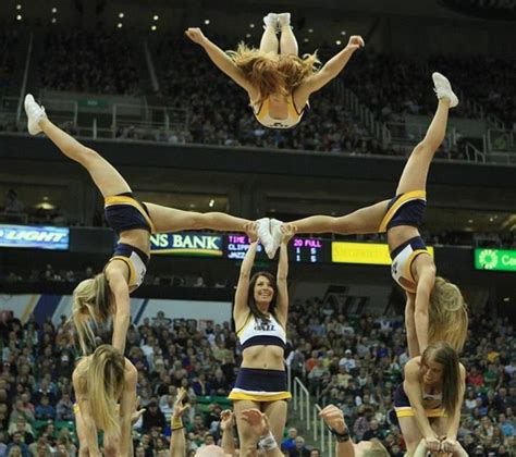 Handstand Pyramid Cheer Stunts College Cheerleading Cool Cheer Stunts