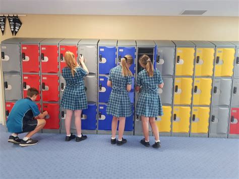 Ten Tips For Selecting The Right School Lockers Education Matters
