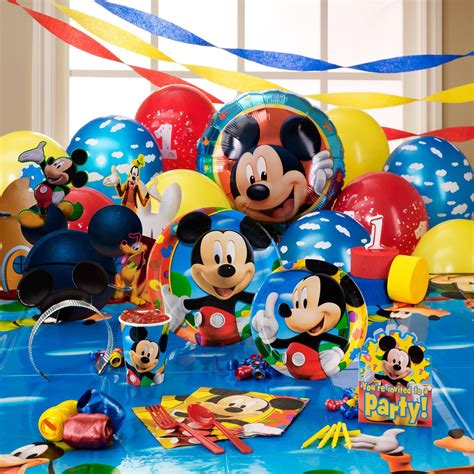 1st Birthday Theme Macis Birthday In 2019 Mickey Mouse Clubhouse