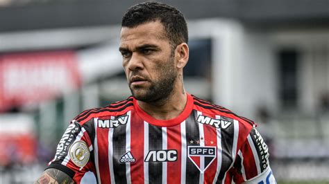 Restbet tv ile canlı maç izleme keyfini yaşayın. Vasco 2 x 0 São Paulo: Daniel Alves conhece primeira derrota no forte e disputado Brasileirão ...