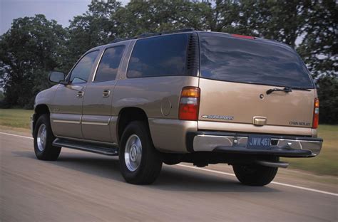 2001 Chevrolet Suburban Pictures History Value Research News