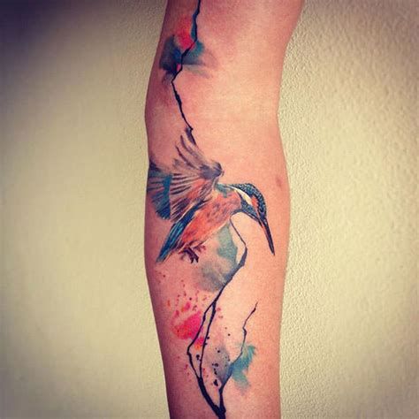 Youth, beauty, glory, these are only some of the many meanings that the ancient plant of hibiscus can have. What Are Watercolor Tattoos & How Quickly Do They Fade ...