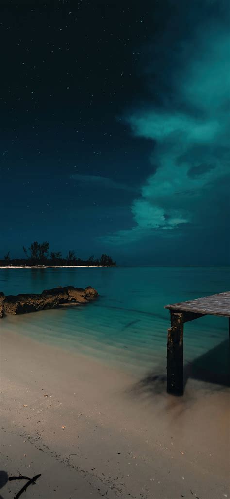 Download Nassau Bahamas Blue Night Sky Wallpaper