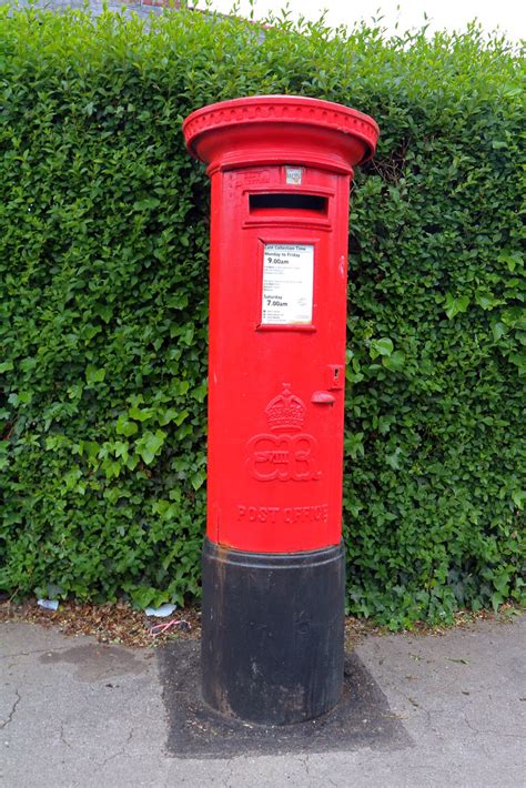 Edward Viii Pillar Box Edward Viii Post Box In Poulton Le Flickr