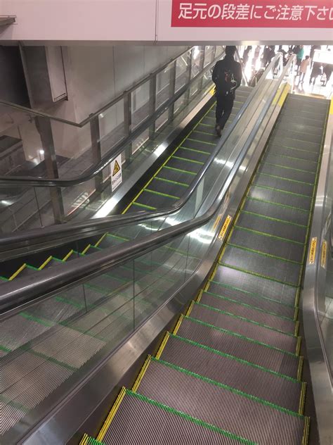 This Escalator Goes Down Then Straight The Down Again Mildlyinteresting
