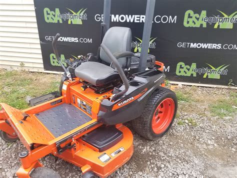 48in Kubota Z121s Zero Turn Mower 35 Hours Mint 72 A Month Lawn