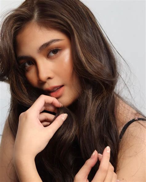 𝐇𝐞𝐚𝐯𝐞𝐧 𝐏𝐞𝐫𝐚𝐥𝐞𝐣𝐨 Filipina Actress Recording Artists Filipina