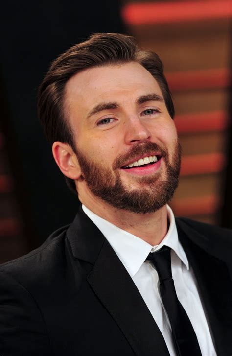Christopher robert evans (born june 13, 1981) is an american actor, best known for his role as captain america in the marvel cinematic universe (mcu) series of films. Chris Evans Hot Pictures | POPSUGAR Celebrity Australia ...