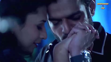 Divyanka Tripathi Hot Kiss Scene 2016 The Wedding Trailer Of Divyanka Tripathi And Vivek Dahiya