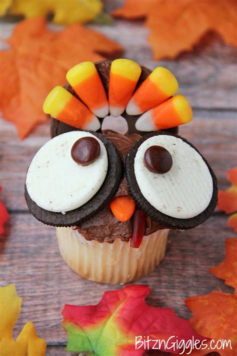 Pie tends to take center stage on most thanksgiving dessert tables, but why should the fun stop there? 17 Creative and Tasty Thanksgiving Treats for Kids - Style Motivation