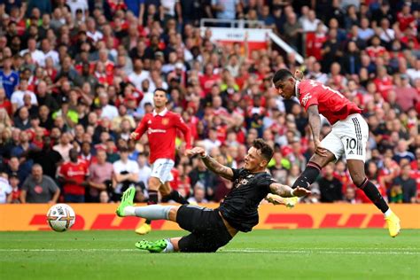 How Manchester United Beat Arsenal And Ended Their Win Streak