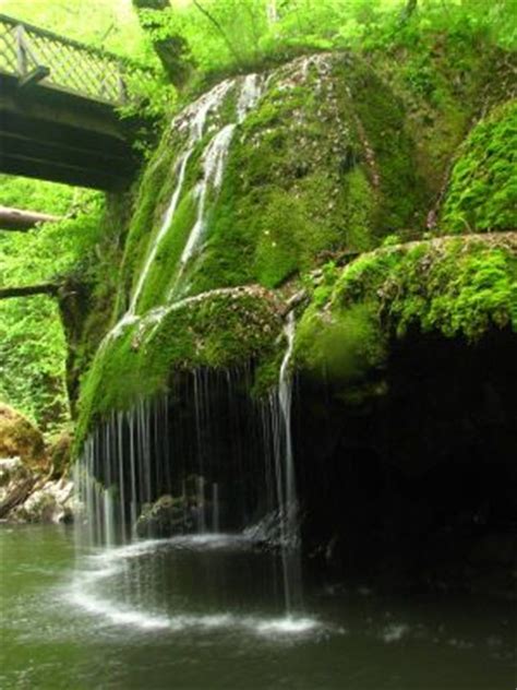 • 26 мая 2015 г. Cascada Bigar - o minune naturala
