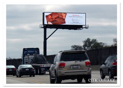Things Remembered Driving Holiday Retail Traffic With Ooh Out Of