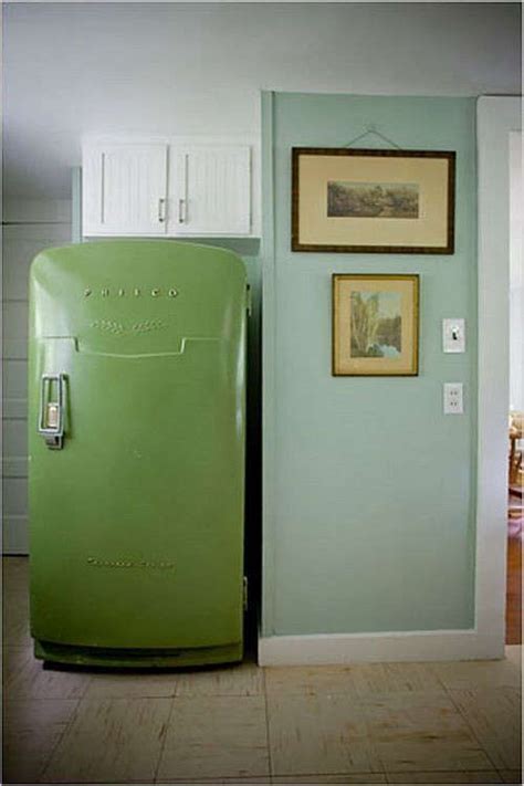 Trend Alert 13 Kitchens With Colored Refrigerators Remodelista