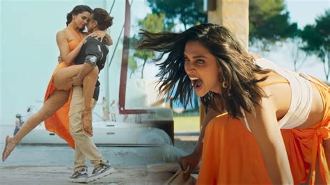 How Different Is Deepikas Look In Pathans Beshram Rang Trailer