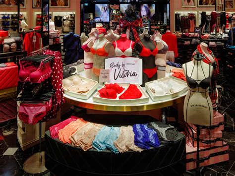 Victoria’s Secret Fashion Show 2018 Lingerie Retailer Opens In Australia At Chadstone The